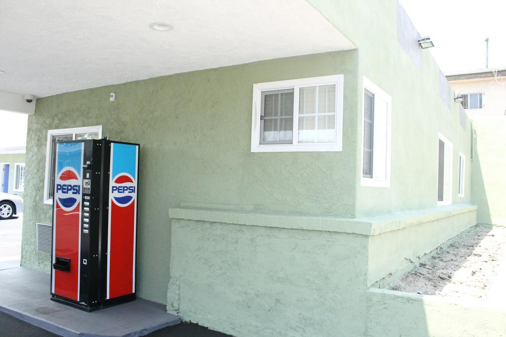 Town House Motel Lynwood Εξωτερικό φωτογραφία