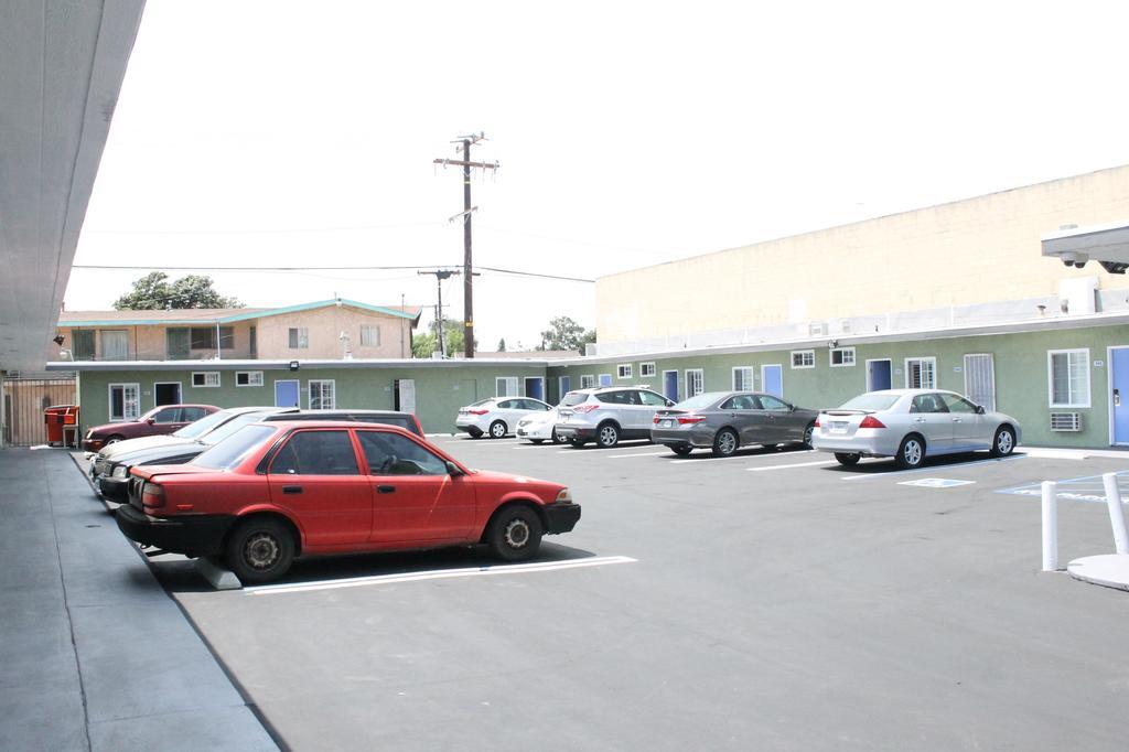 Town House Motel Lynwood Εξωτερικό φωτογραφία