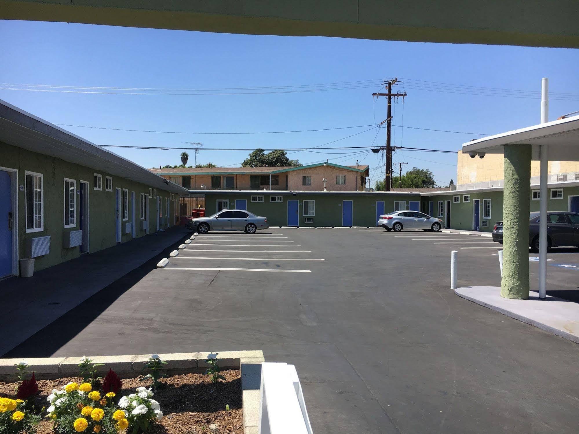 Town House Motel Lynwood Εξωτερικό φωτογραφία